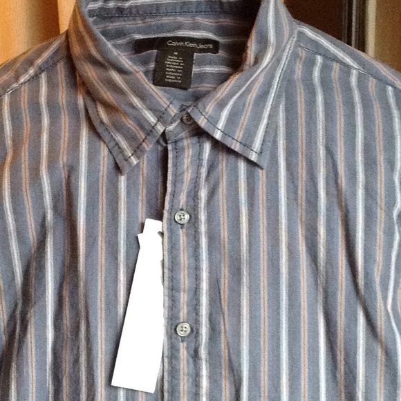 Calvin Klein jeans long sleeve men's shirt. - Picture 2 of 3